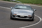 Lotus Esprit V8 GT (1998) - mehr Aufwand, mehr Wirkung - auch der moderne Esprit neigt sich wenig in die Kurve