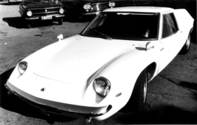 Lotus Europa (1967) - bei diesem Modell liessen sich die Seitenscheiben bereits teilweise öffnen
