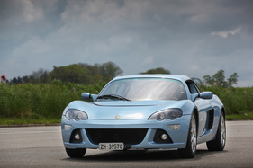 Lotus Europa S (2008) - mit einem Opel-2-Liter-Turbomotor - Fantastic Plastic 2019