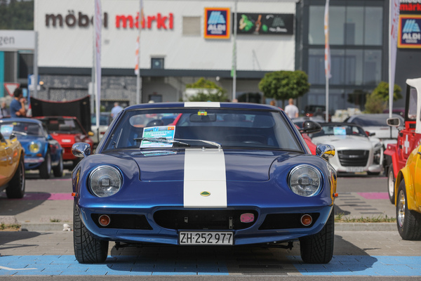 Lotus Europa S1 (1967) - früher Mittelmotor-Sportwagen mit Renault-Motor - Fantastic Plastic Rickenbach 2023