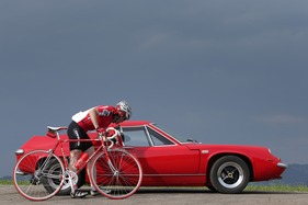 Lotus Europa Special (1973) - das interessiert auch einen Rennradfahrer