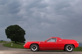 Lotus Europa Special (1973) - mit dem Twin Cam verliess Lotus endgültig den Pfad, den Europa als günstigen Einstiegssportwagen zu positionieren