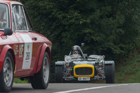 Lotus Seven S2 (1967) - im Feld 2 (GT-Fahrzeuge) an der Bergprüfung Altbüron 2015