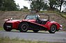 Lotus Seven Series 4 (1971) - auf der Rennpiste von Lignières (© Bruno von Rotz, 2013) Lotus Seven Series 4 (1971) - auf der Rennpiste von Lignières (© Bruno von Rotz, 2013)
