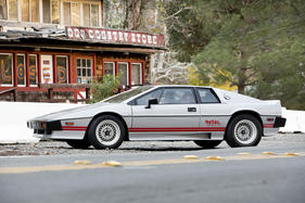 Lotus Turbo Esprit (1983) - als Lot 016 angeboten an der Bonhams Scottsdale Versteigerung am 28. Januar 2016