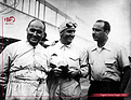 Bild: Luigi Fagioli, Nino Farina und Juan Manuel Fangio sichtlich geschafft nach einem harten Rennen.