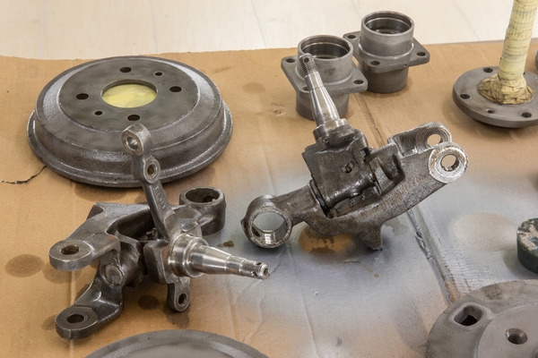 Lutziger Classic Cars - aufgearbeitete Teile