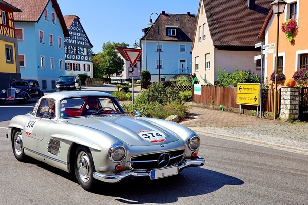 Image: MB 300 SL - 15th ADAC classic car drive MSC Franconian Switzerland
