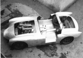 MBM Sport 100 (1960) - die noch unbemalte Alu-Karosserie von oben gesehen
