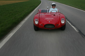 MBM Sport (1960) - Brille und Helm helfen im Windsturm MBM Sport (1960) - Brille und Helm helfen im Windsturm