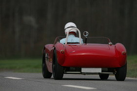 MBM Sport (1960) - knapp über der Strasse