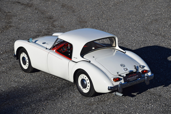 MG A 1600 Mk II Roadster mit Ghia-Aigle Hardtop (1962) - als Lot 75 an der Versteigerung der Oldtimer Galerie Toffen am 21. April 2018