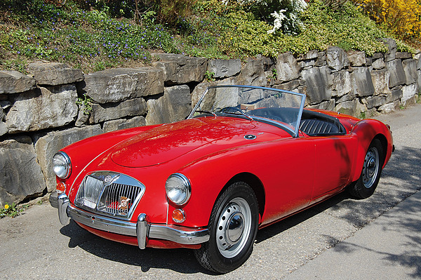 MG A 1600 Roadster (1959) - angeboten an der Versteigerung der Oldtimer Galerie Toffen anlässlich der Dolder Classics vom 8. Juni 2013