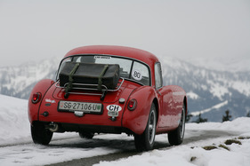 MG A Coupé (1959) - der Koffer erweitert den Stauraum