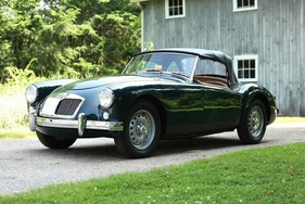 MG A Twin Cam Roadster (1958) - an der Bonhams Quail Lodge Auktion vom 14./15. August 2014 als Lot 262