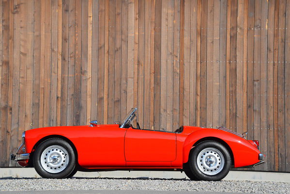 MG A Twin-Cam Roadster (1959) - gemeldet als Lot 097 an der Versteigerung der Oldtimer Galerie in Toffen am 30. März 2019