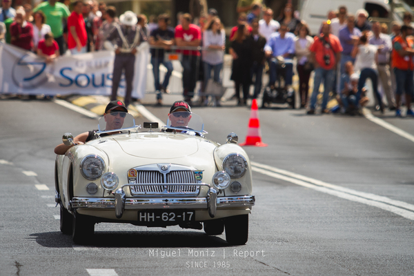 Bild MG A beim Rampa dos Barreiros - Madeira’s Classic Motor Exhibition Funchal 2016