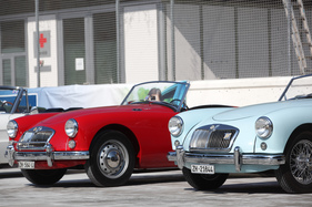 MG A - in blau und rot - Dolder Classics September 2016