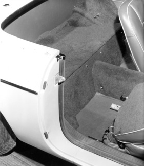 MG B (1962) - die "Rücksitze" für Notfälle - occasional seats