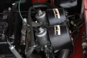 MG B (1972) - SU-Vergaser verteilten das Gemisch