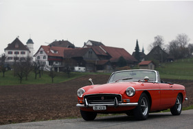 MG B (1972) - ländliche Landstrassen sind sein bevorzugtes Gebiet
