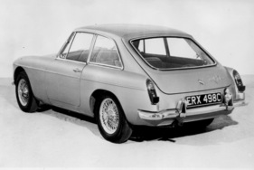 MG B GT (1965) - mit praktischer Heckklappe