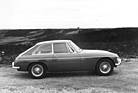 Bild: MG B GT (1966) - mit Speichenrädern oder normalen Felgen lieferbar