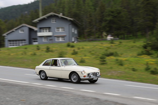 MG B GT (1967) - 30. BCCM St. Moritz “Safari Edition” 2024