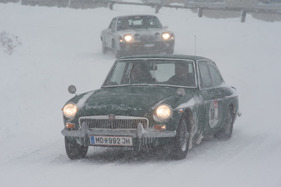 MG B GT (1967) - Planai-Classic 2019