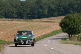 MG B GT (1967) – RAID Suisse-Paris 2013