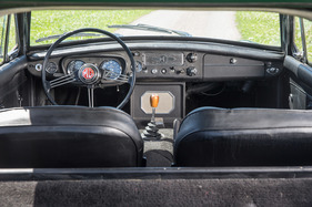 MG B GT (1970) - Blick auf das Cockpit