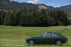 MG B GT (1970) - zu jener Zeit gab es noch wenig Heckklappen-Coupés