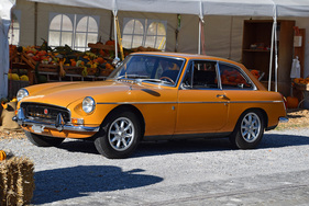 MG B GT (1971) - angeboten an der Versteigerung der Oldtimer Galerie Toffen am 26. November 2016