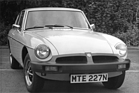 MG B GT (1975) - hochbeinig und verunstaltet kam das hübsche Coupé ab 1974 daher