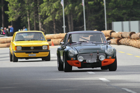 MG B GT V8 Sebring (1975) - an der Veranstaltung Lenzerheide Motor Classics 2014