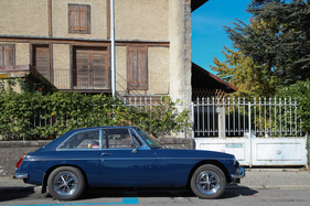 MG B GT - das praktische Coupé - Swiss Classic British Car Meeting Morges 2017