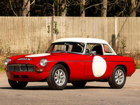 MG B Rally Car (1965) - Lot 212 at the Bonhams Goodwood Revival Auction on September 9, 2023