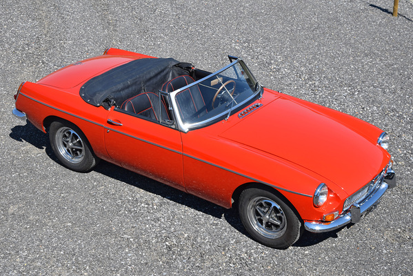 Bild MG B Roadster (1967) - als Lot 027A am 25. April 2015 an der Versteigerung der Oldtimer Galerie in Toffen