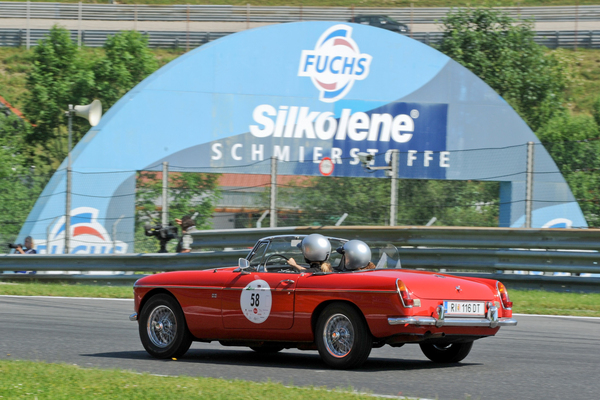 MG B Roadster (1969) - am Gaisbergrennen 2015