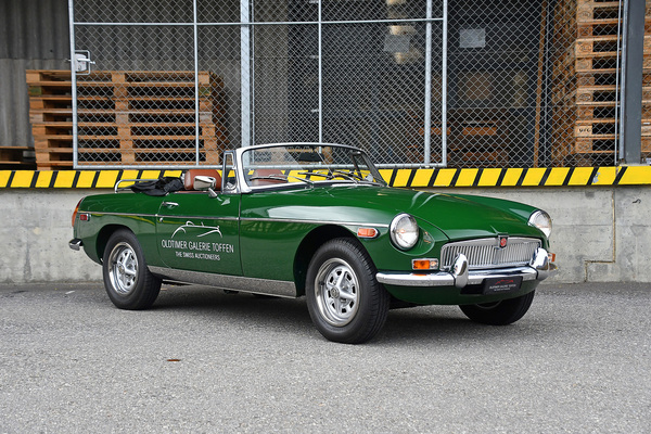 Bild: MG B Roadster (1977) - als Lot 79 angeboten an der Versteigerung der Oldtimer Galerie Toffen am 22. März 2025