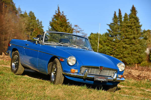 Bild: MG B Roadster (1977) - gemeldet als Lot 128 für Versteigerung der Oldtimer Galerie Toffen vom 27. März 2021