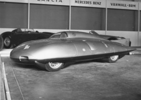 MG EX 181 (1957) - am Genfer Automobilsalon von 1957 wird der Twin-Cam Prototyp gezeigt