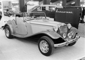 MG Lafer (1979) - basiert auf der Technik des VW, ist dem MG TD nachempfunden - Genfer Automobilsalon 1979