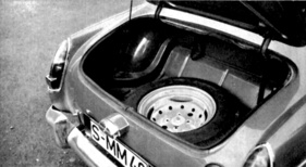 MG Midget (1962) - wichtiger Kofferraum, denn hier kann man wichtige Dinge wegschliessen