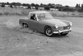 MG Midget Mk II (1965) – unterhaltsames, bisweilen aber etwas unberechenbares Fahrverhalten
