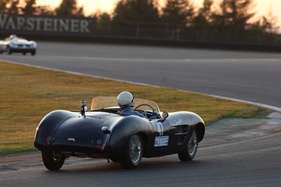 MG Mistral (1956) - im Rennen für zweisitzige Sportwagen und GT bis 1961 am AvD Oldtimer Grand Prix 2012