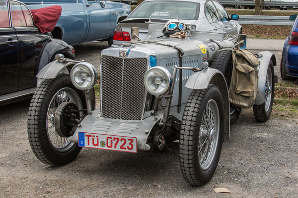 MG – Retro Saisonauftakt 2025