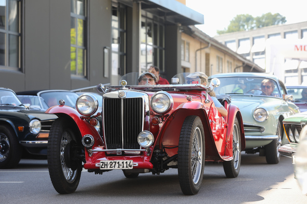 MG TC (1947) - auch in Rot - Older Classics August 2024