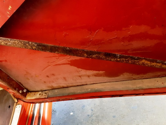 MG TC (1948) - Holz und Streben sind zu bearbeiten