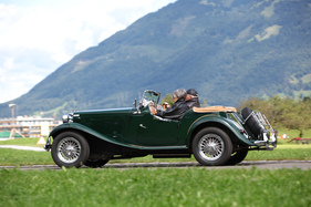 MG TD, der Nachfolger des berühmten TC aus der Love Story - 35. British Car Meeting auf dem Flugplatz Mollis